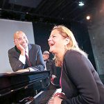 The two elected officials share a lighthearted moment at the piano. Photo: William Alatriste | NYC Council